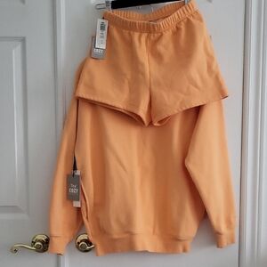 ARITZIA TNA Cozy Boyfriend Fleece Set in "GD Apricot Chiffon"